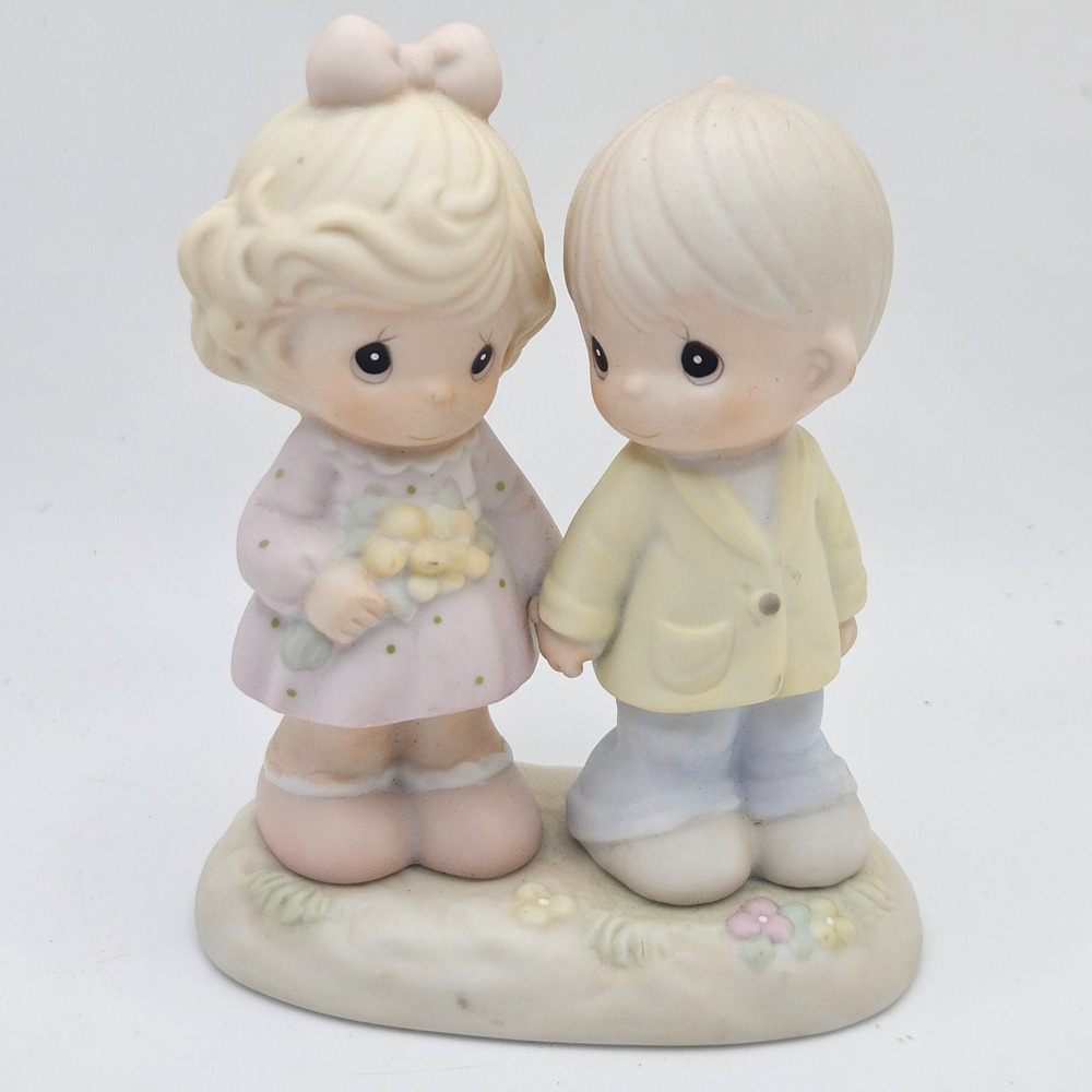 Precious Moments 1996 "You're Forever In My Heart" Figurine Enesco 139548 Couple